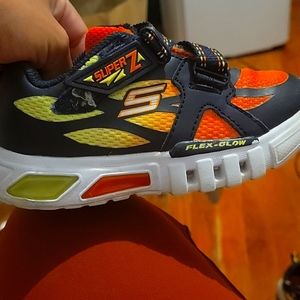 Skechers flex glo sneakera